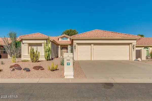 26017 S Hollygreen Drive, Sun Lakes, AZ 85248