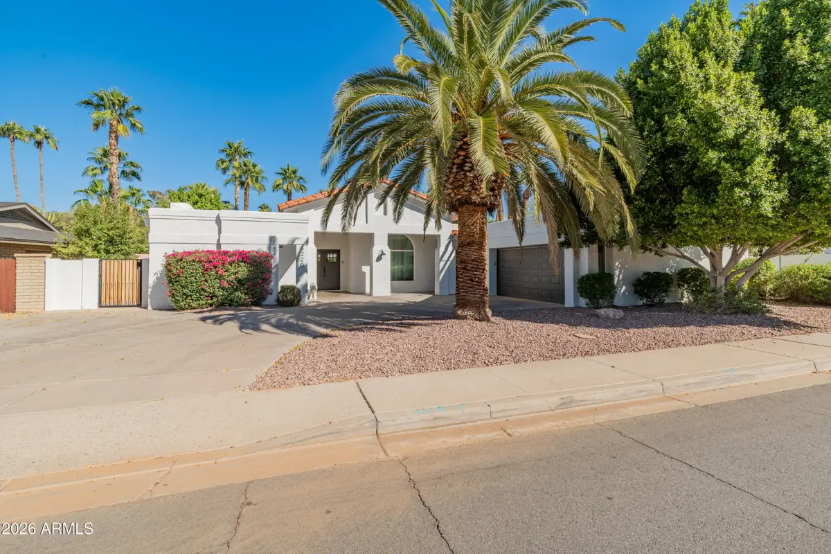 6220 E Paradise Lane, Scottsdale, AZ 85254 - #1