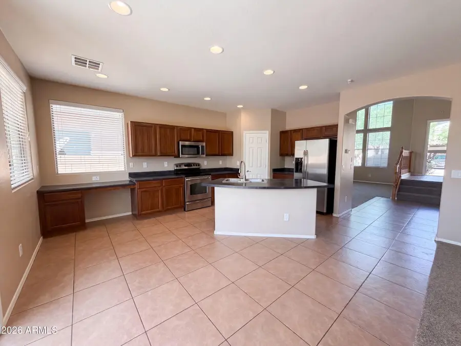 671 W Green Tree Drive, San Tan Valley, AZ 85143 - #2