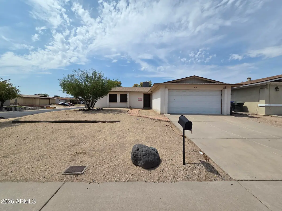 901 W Angela Drive, Phoenix, AZ 85023 - #1