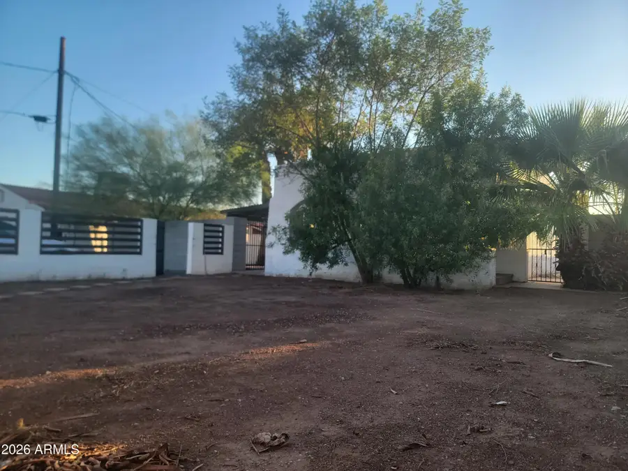 2102 N 26th Place, Phoenix, AZ 85008 - #3