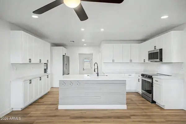 1004 W Manhatton Drive, Tempe, AZ 85282