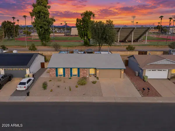 9425 N 63rd Drive, Glendale, AZ 85302 - #1