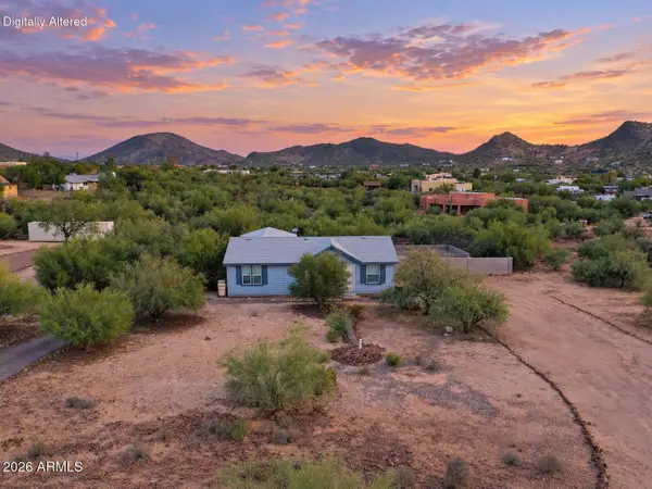 1307 E Gaffney Road, New River, AZ 85087