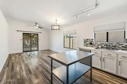 2120 E Donald Drive, Phoenix, AZ 85024 - #2
