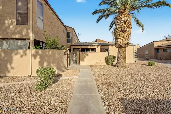 2663 E Silk Oak Drive, Tempe, AZ 85288