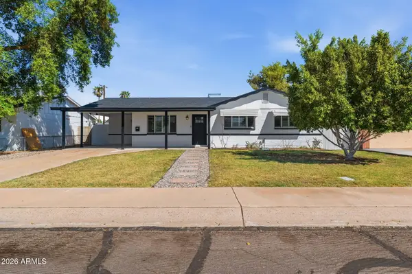7830 E Belleview Street, Scottsdale, AZ 85257