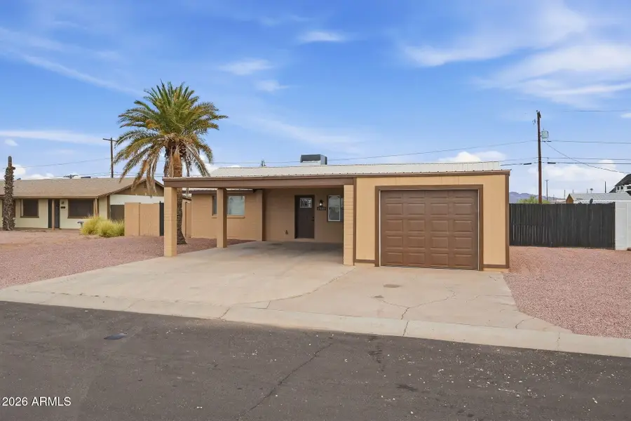 1040 E Estevan Avenue, Apache Junction, AZ 85119 - #3