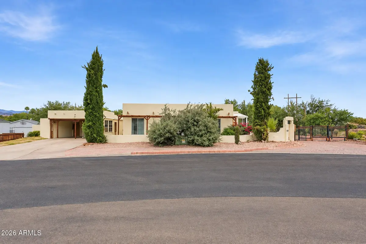 323 S Piedra Negra Drive, Queen Valley, AZ 85118 - #1