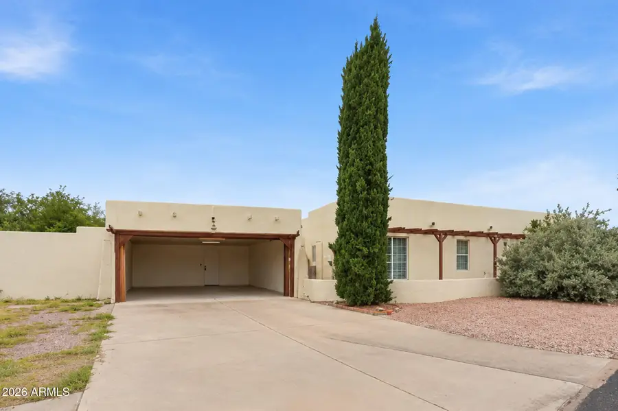 323 S Piedra Negra Drive, Queen Valley, AZ 85118 - #2