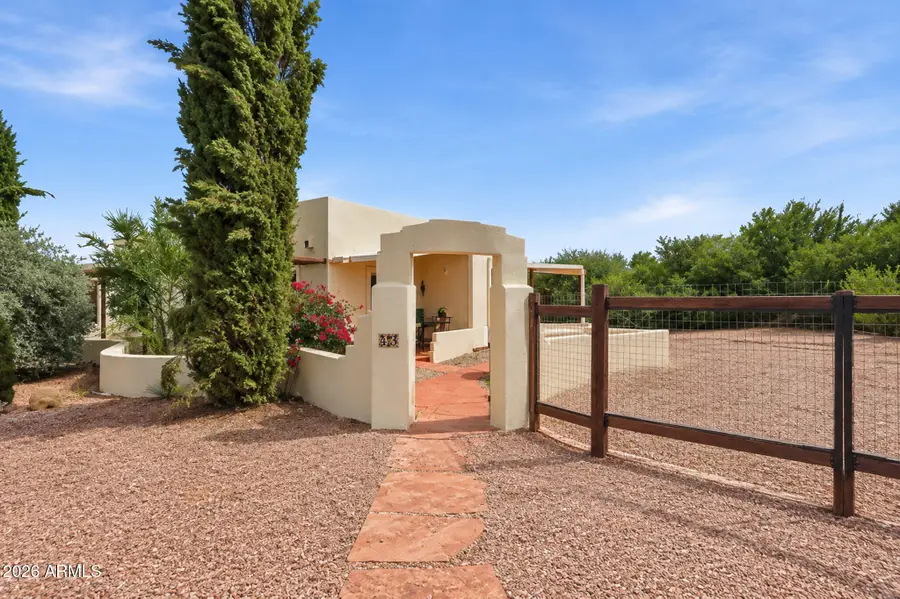 323 S Piedra Negra Drive, Queen Valley, AZ 85118 - #3