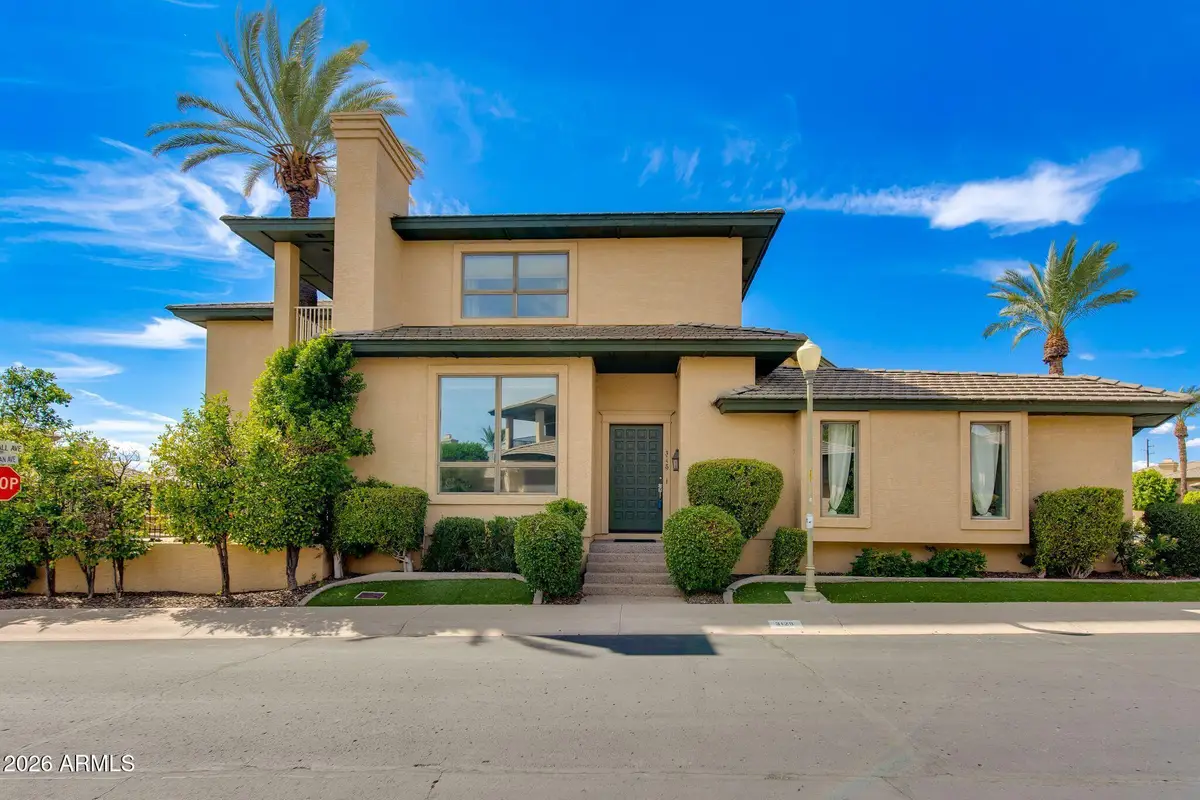 3129 E San Juan Avenue, Phoenix, AZ 85016 - #1