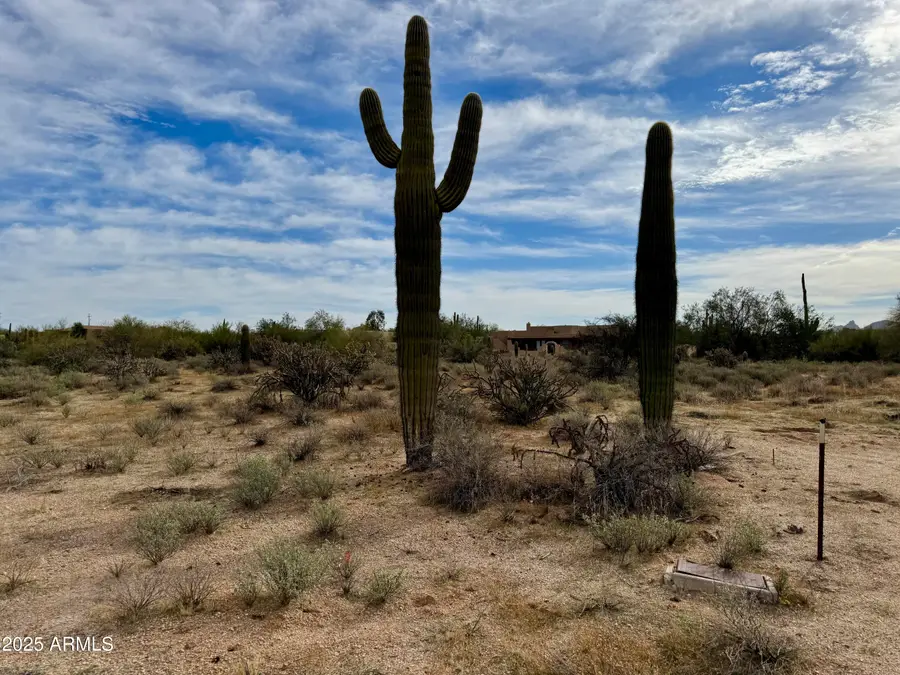 27211 N 67th Street #B2, Scottsdale, AZ 85266 - #2