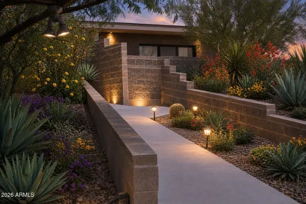 49639 N 15th Avenue, New River, AZ 85087