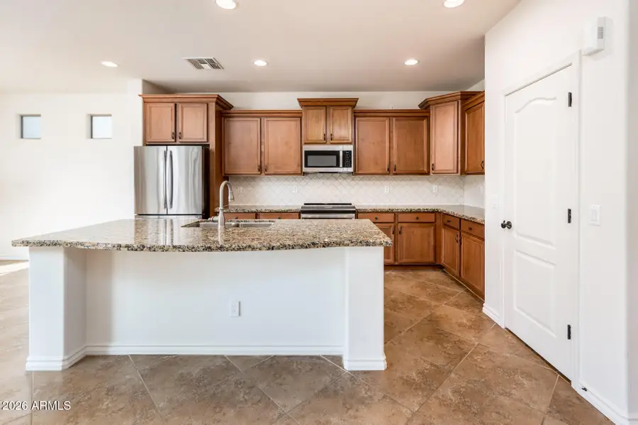 685 E Hummingbird Way, Gilbert, AZ 85297 - #3