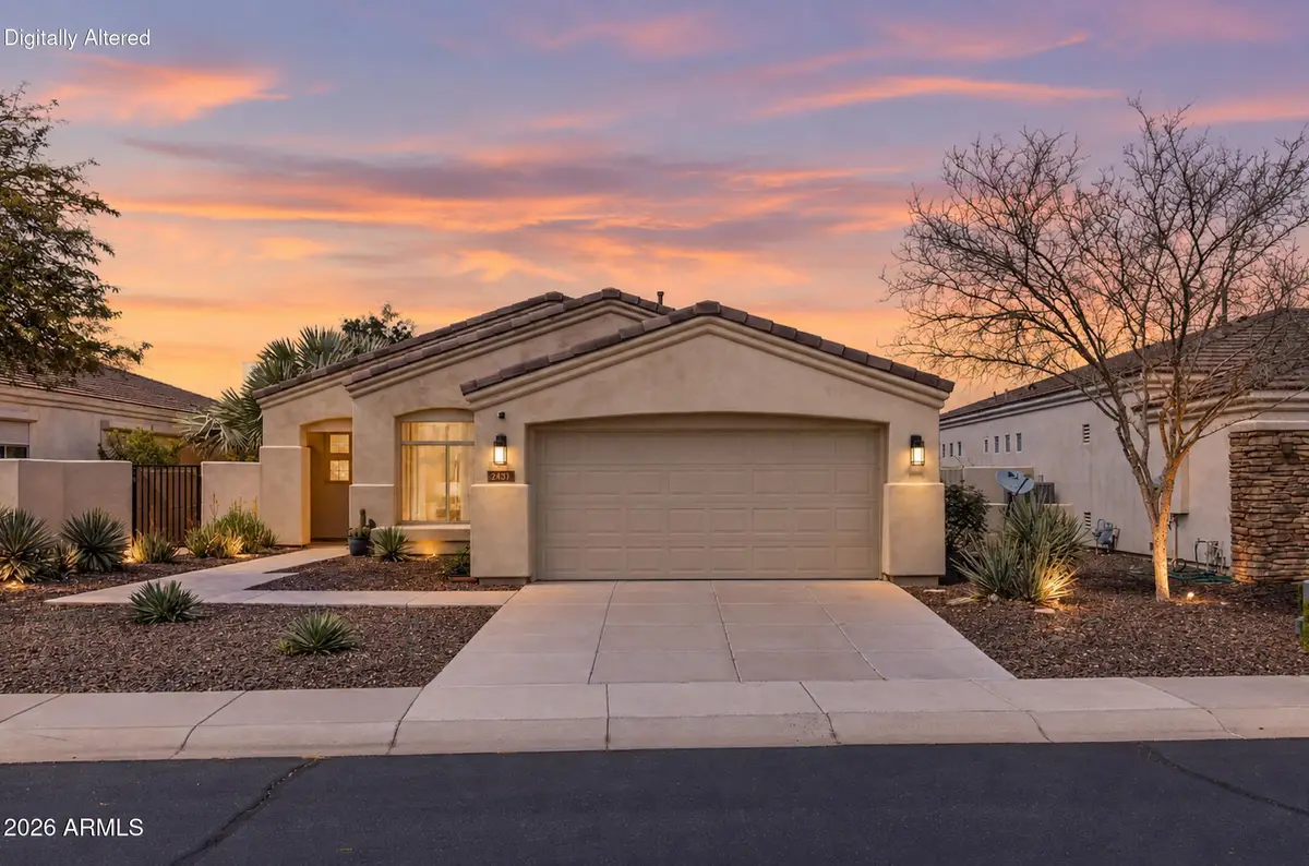 2224 E Fawn Drive, Phoenix, AZ 85042 - #1