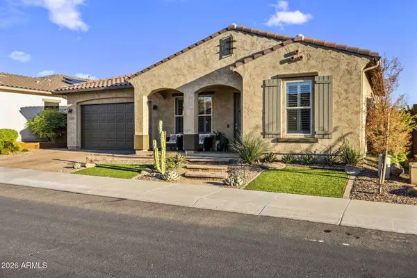 2939 E Crest Lane, Phoenix, AZ 85050