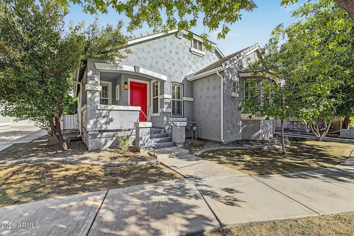 1319 S Claiborne Avenue, Gilbert, AZ 85296 - #1