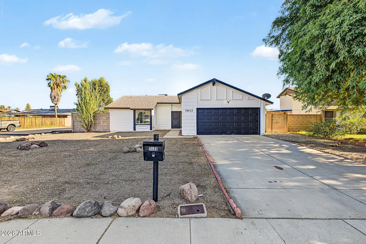 7633 W Wolf Street, Phoenix, AZ 85033 - #1