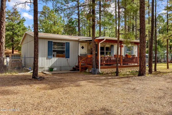 2032 Bald Eagle Court, Overgaard, AZ 85933