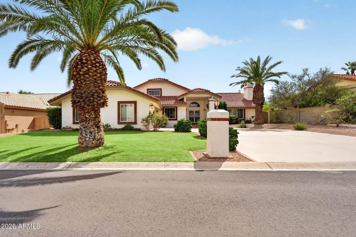 3729 E Nambe Court, Phoenix, AZ 85044 - #1