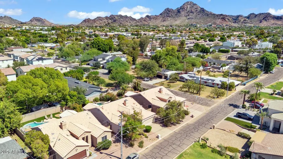 1426 E Mclellan Boulevard, Phoenix, AZ 85014 - #2