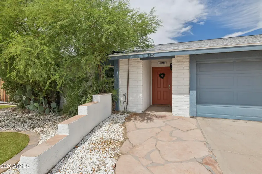 2548 E Inverness Avenue, Mesa, AZ 85204 - #2
