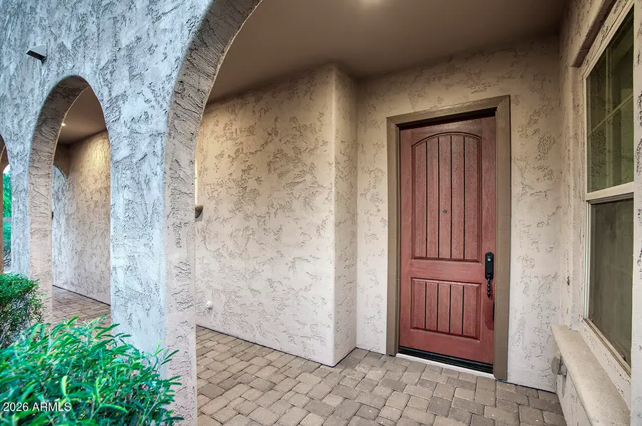 4542 E Vista Bonita Drive, Phoenix, AZ 85050 - #3