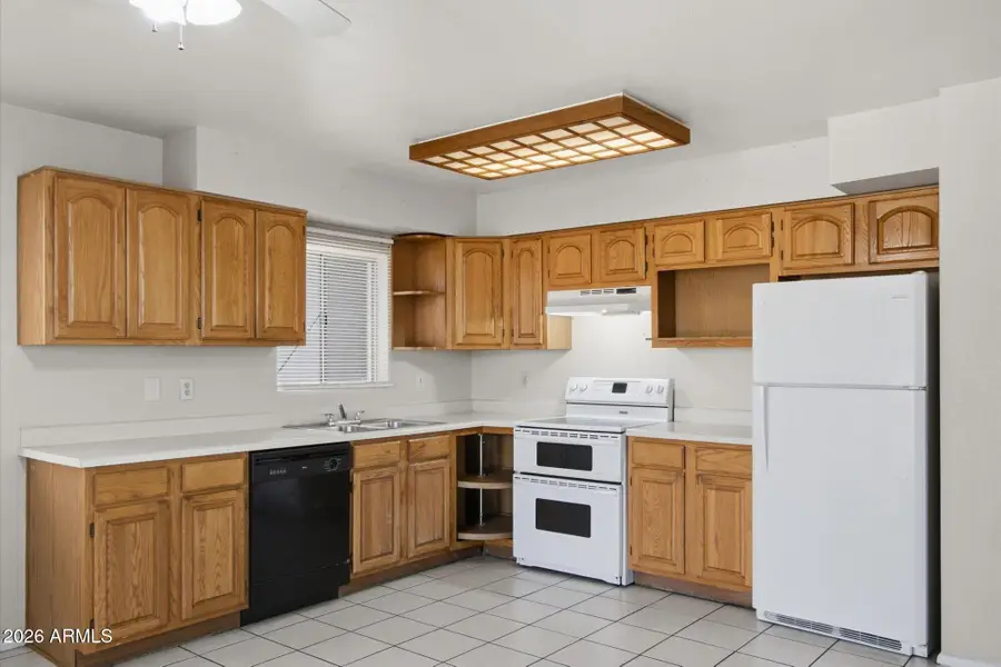 9329 N 44th Avenue, Glendale, AZ 85302 - #2