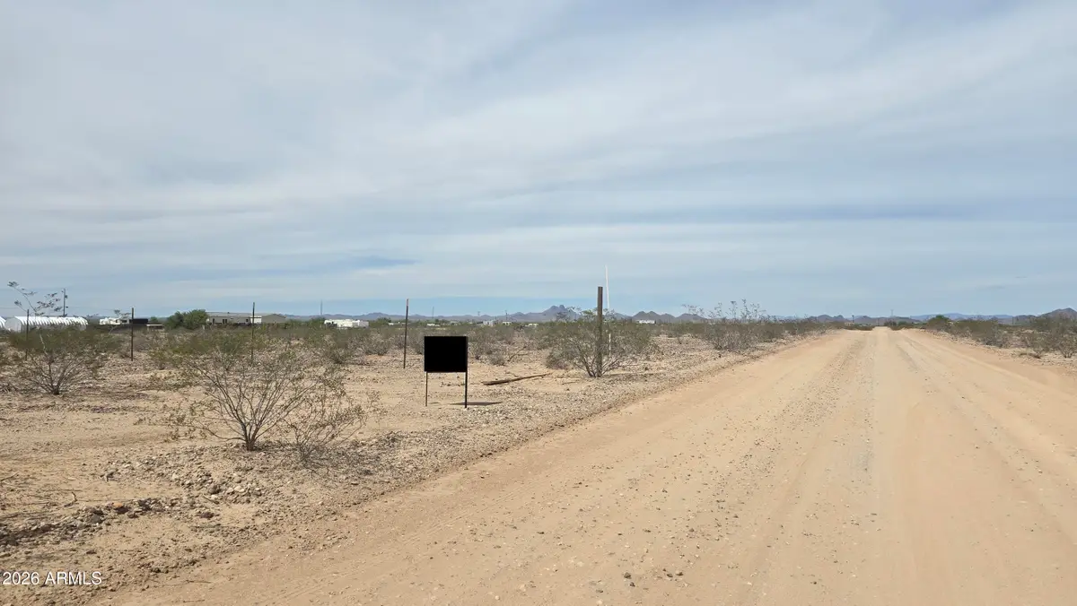 304XX W Pinnacle Vista Road, Wittmann, AZ 85361 - #1