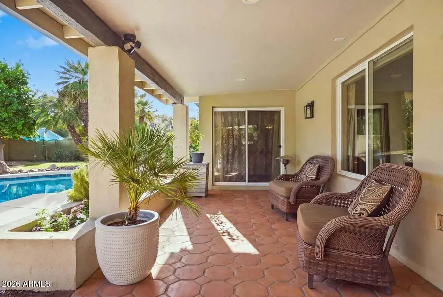 1001 E Aire Libre Avenue, Phoenix, AZ 85022 - #2