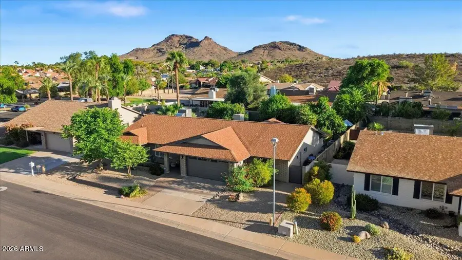 1001 E Aire Libre Avenue, Phoenix, AZ 85022 - #3