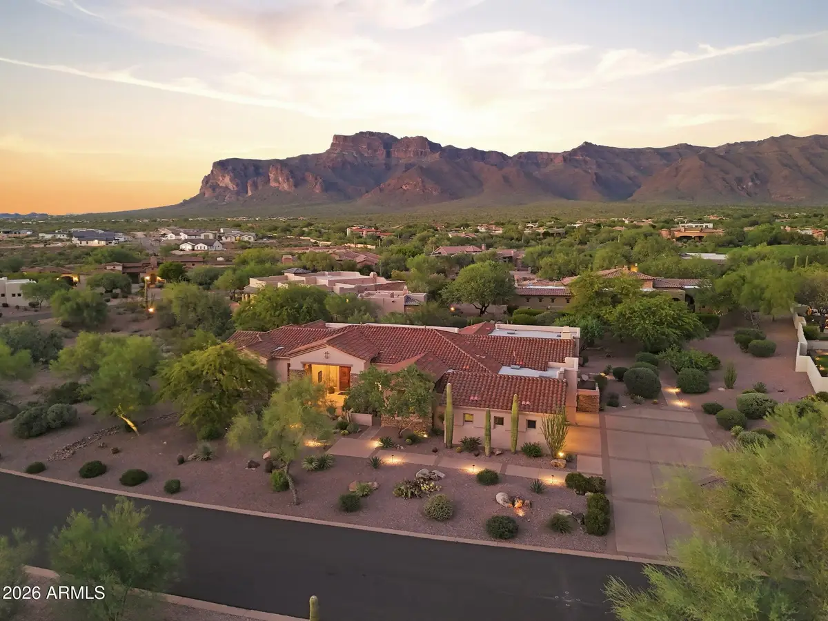 3205 S Ponderosa Drive, Gold Canyon, AZ 85118 - #1