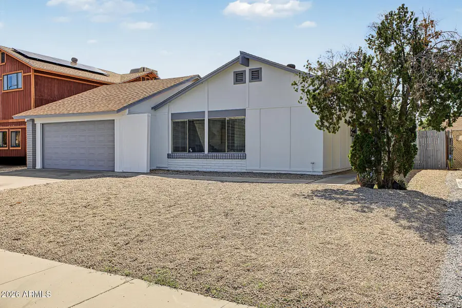 4211 E Vineyard Road, Phoenix, AZ 85042 - #3