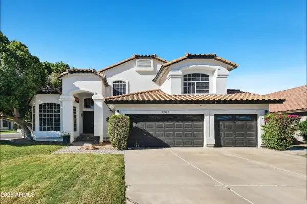1202 E Lighthouse Court, Gilbert, AZ 85234