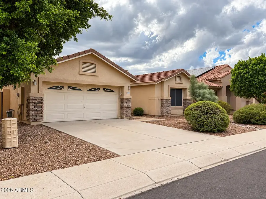 8025 W Harmony Lane, Peoria, AZ 85382 - #2