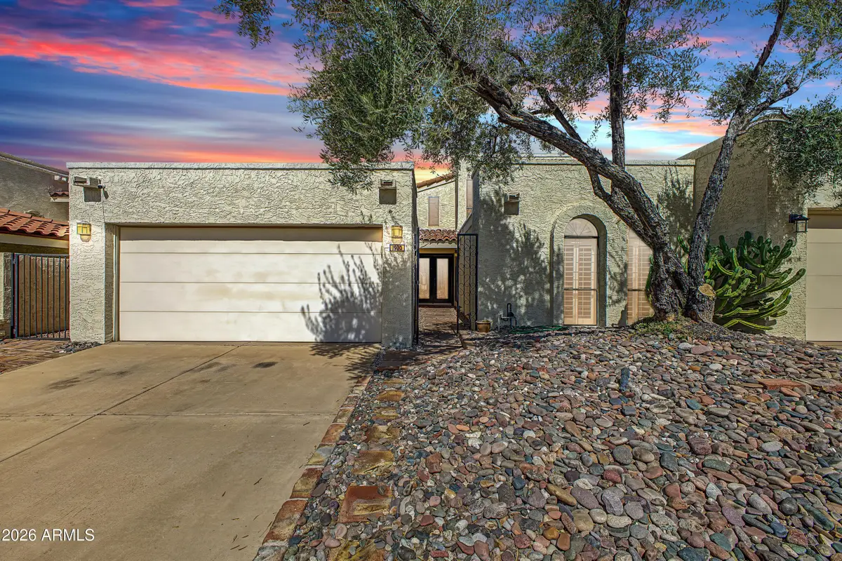 1930 E Linger Lane, Phoenix, AZ 85020 - #1