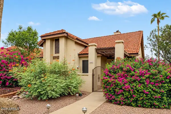 1912 E Velvet Drive, Tempe, AZ 85284