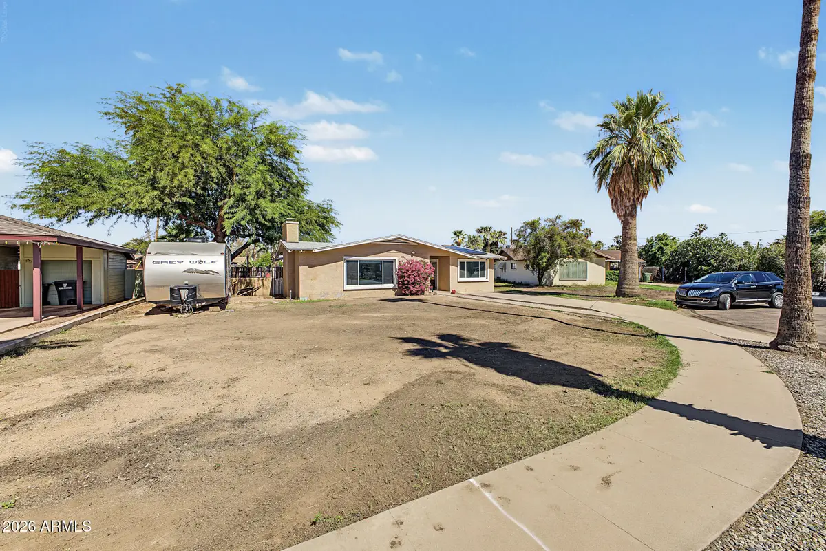 1128 N Walnut Drive, Casa Grande, AZ 85122 - #1