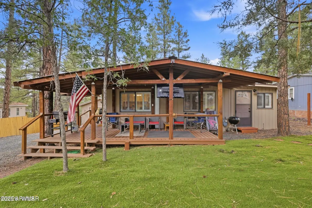 2250 W Whipple Street, Show Low, AZ 85901 - #1