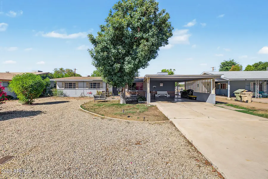 5822 W Morten Avenue, Glendale, AZ 85301 - #2