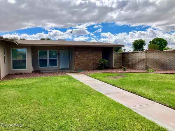 9949 W Ocotillo Drive, Sun City, AZ 85373