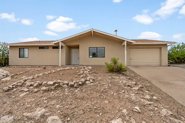 5630 N Kramer Drive, Rimrock, AZ 86335