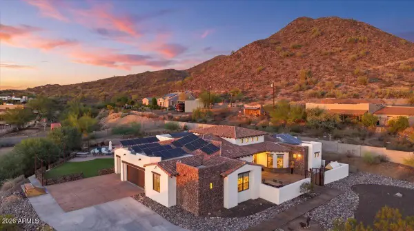 9134 W Happy Valley Road, Peoria, AZ 85383
