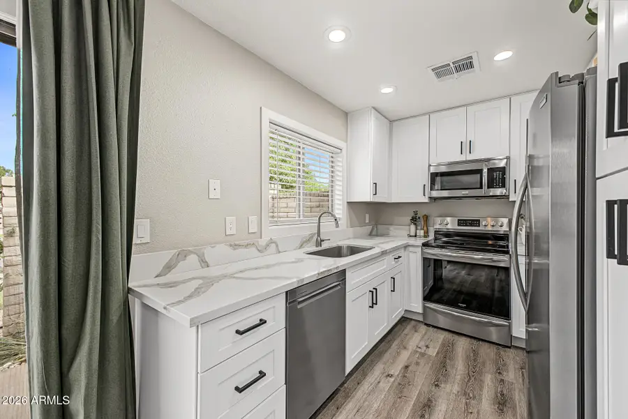 3306 S Parkside Drive, Tempe, AZ 85282 - #3
