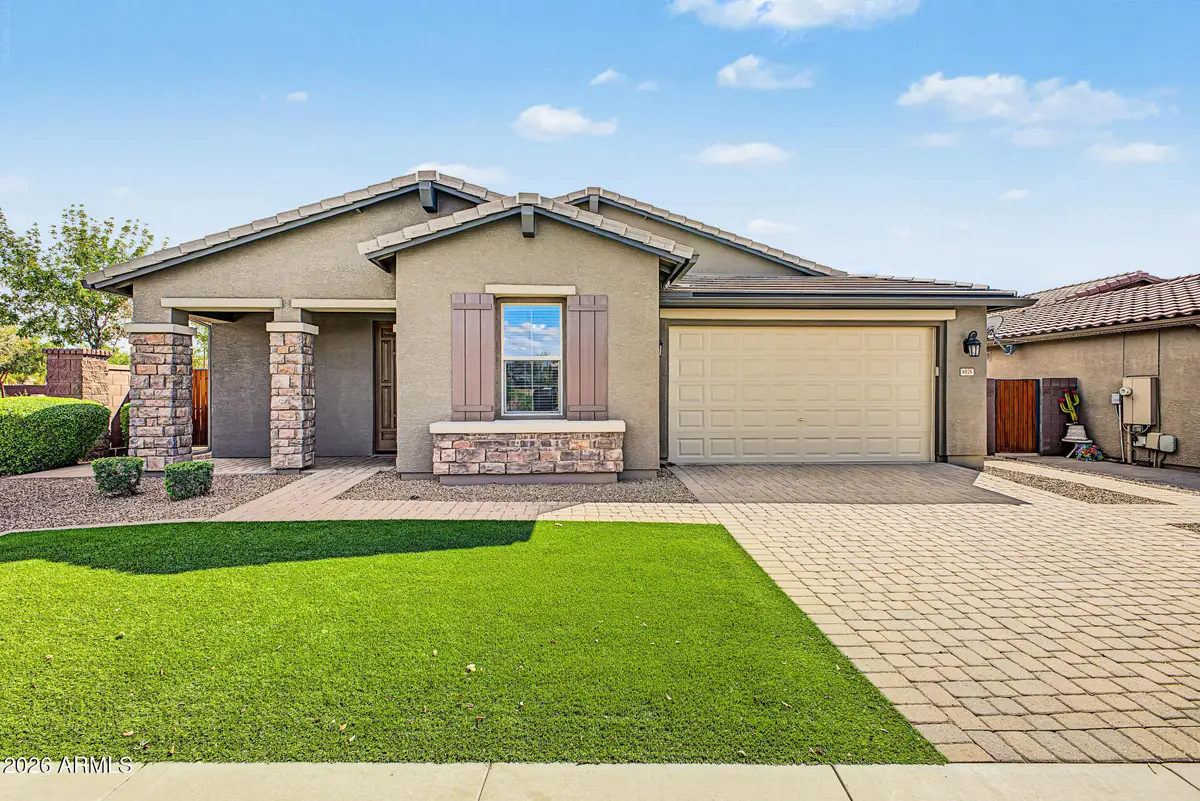 1075 W Redwood Avenue, Queen Creek, AZ 85140 - #1