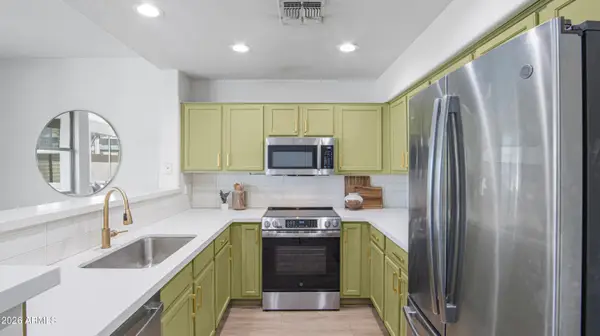 1930 E Hayden Lane #120, Tempe, AZ 85281