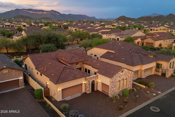 8456 E Jasmine Circle, Mesa, AZ 85207