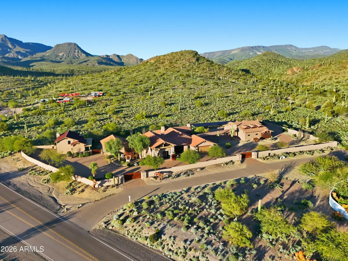 42531 N Spur Cross Road, Cave Creek, AZ 85331 - #1