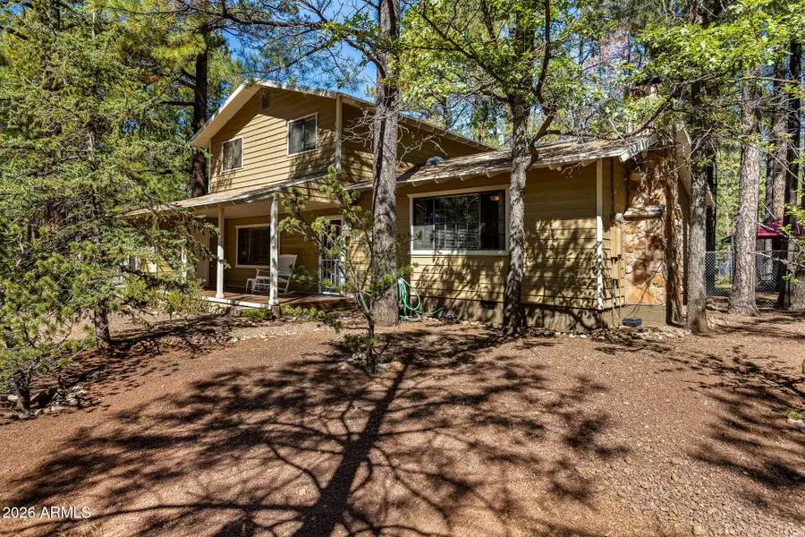 696 E Woodland Lake Road, Pinetop, AZ 85935 - #2